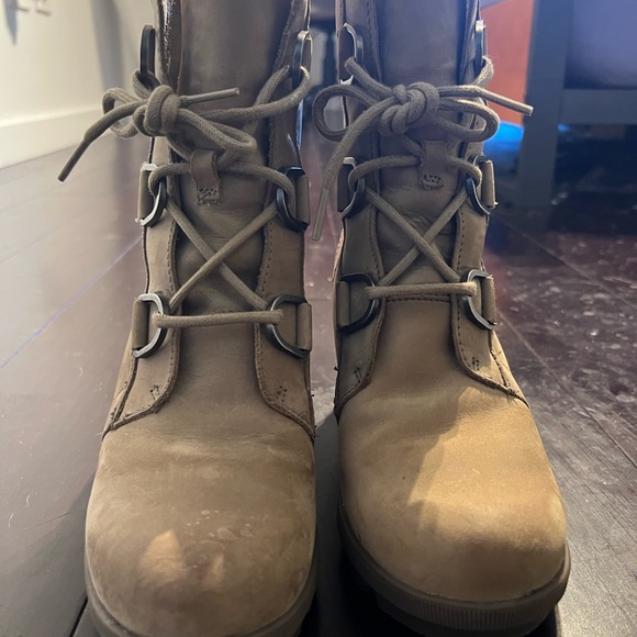 Sorel Joan of Arctic Wedge Boots - Picture 5 of 10